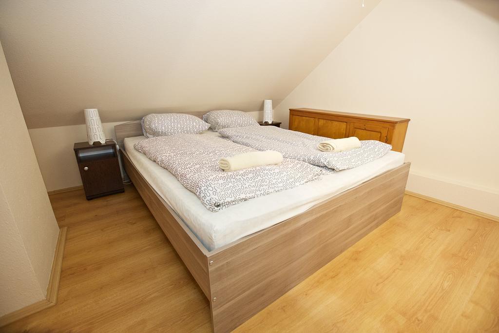 Zoli Apartmanok-Adri Koelcsey 32 Hajdúszoboszló Esterno foto